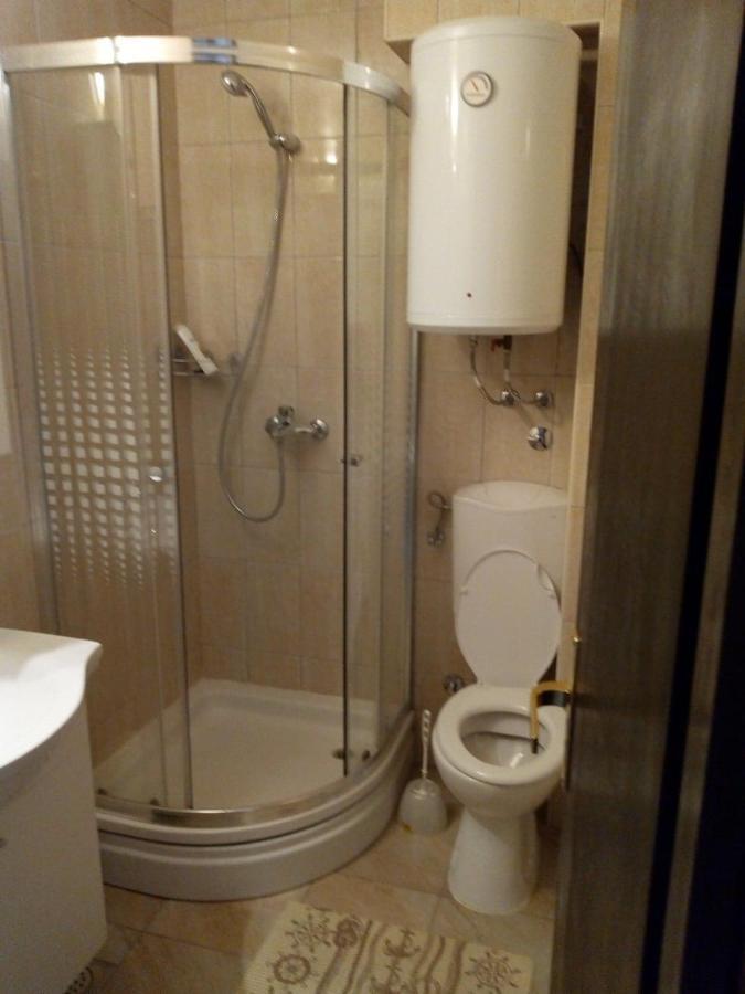 Apartman Leo Nečujam Zewnętrze zdjęcie